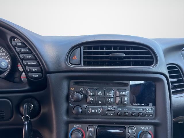 2004 Chevrolet Corvette Base
