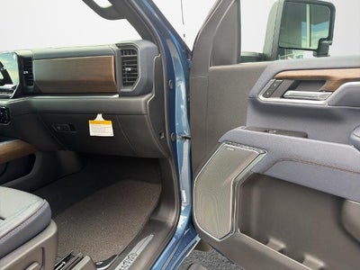 2026 Chevrolet Silverado 3500 HD High Country