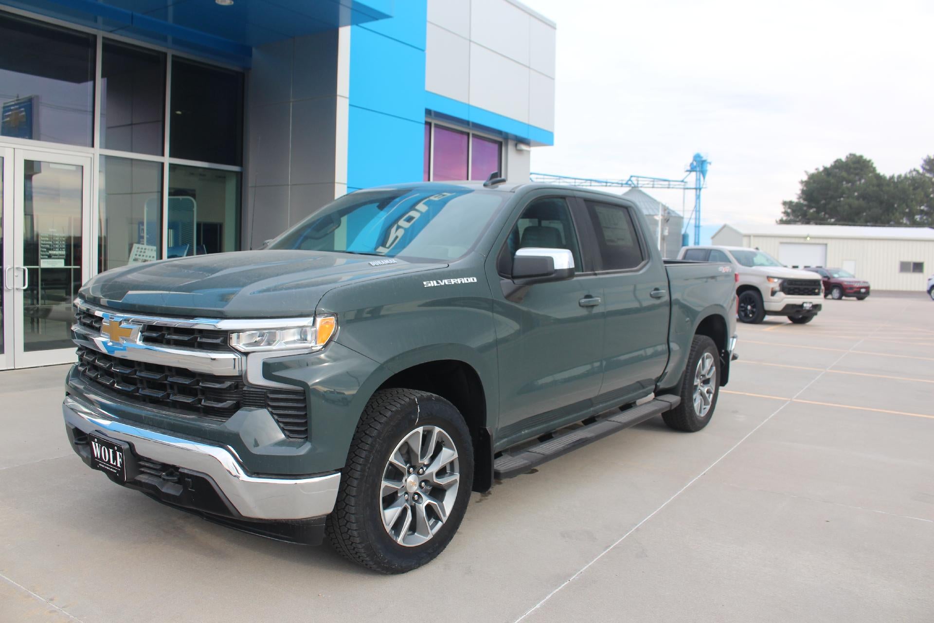 2025 Chevrolet Silverado 1500 LT